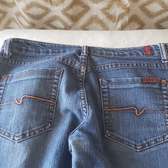 7FAM jeans. Size 29. EUC - Picture 5 of 5